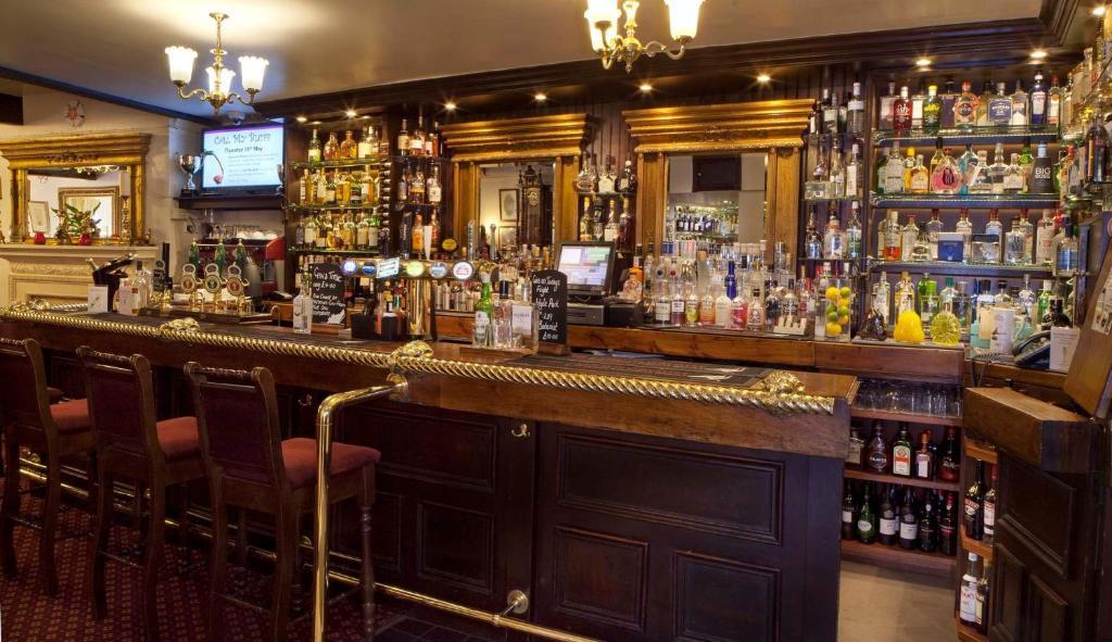 The Old Bell Inn Oldham Exterior photo